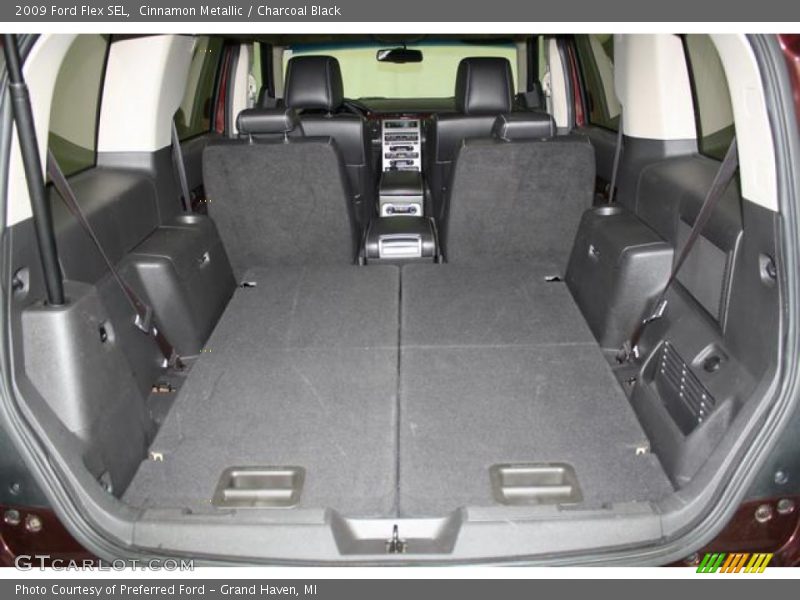 Cinnamon Metallic / Charcoal Black 2009 Ford Flex SEL