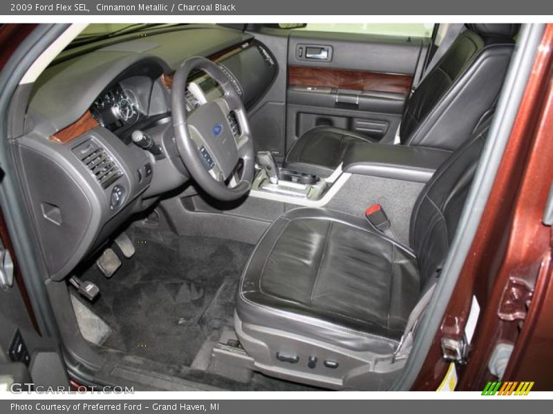 Cinnamon Metallic / Charcoal Black 2009 Ford Flex SEL
