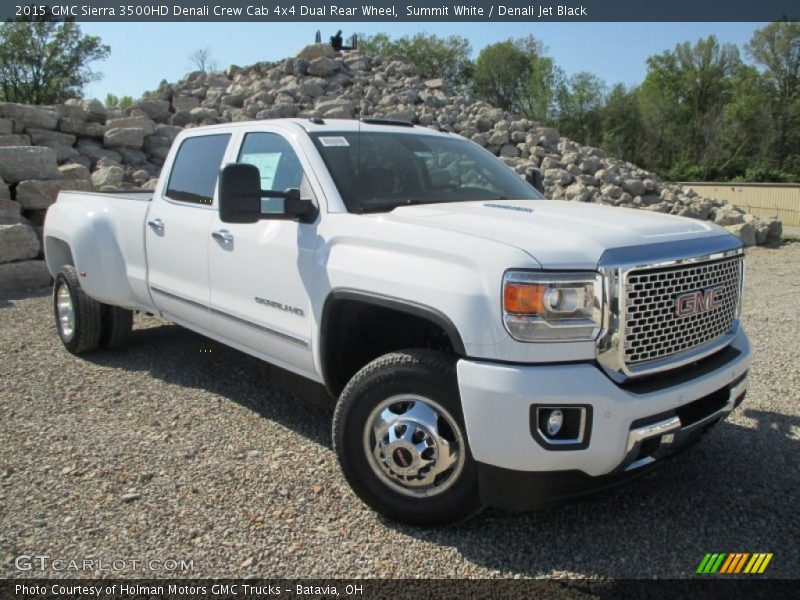 Front 3/4 View of 2015 Sierra 3500HD Denali Crew Cab 4x4 Dual Rear Wheel