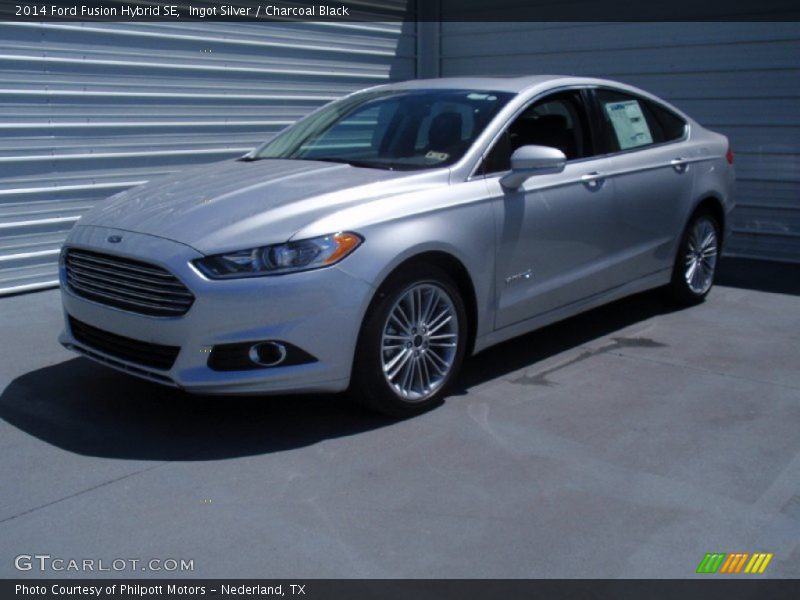Ingot Silver / Charcoal Black 2014 Ford Fusion Hybrid SE