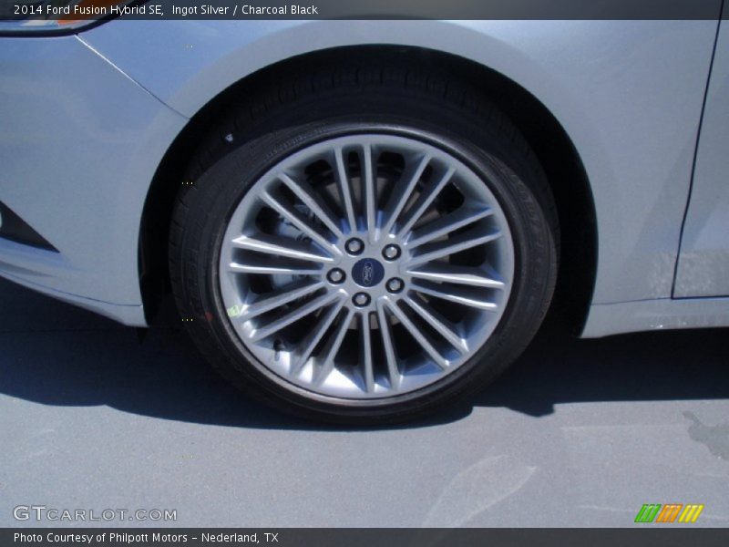 Ingot Silver / Charcoal Black 2014 Ford Fusion Hybrid SE
