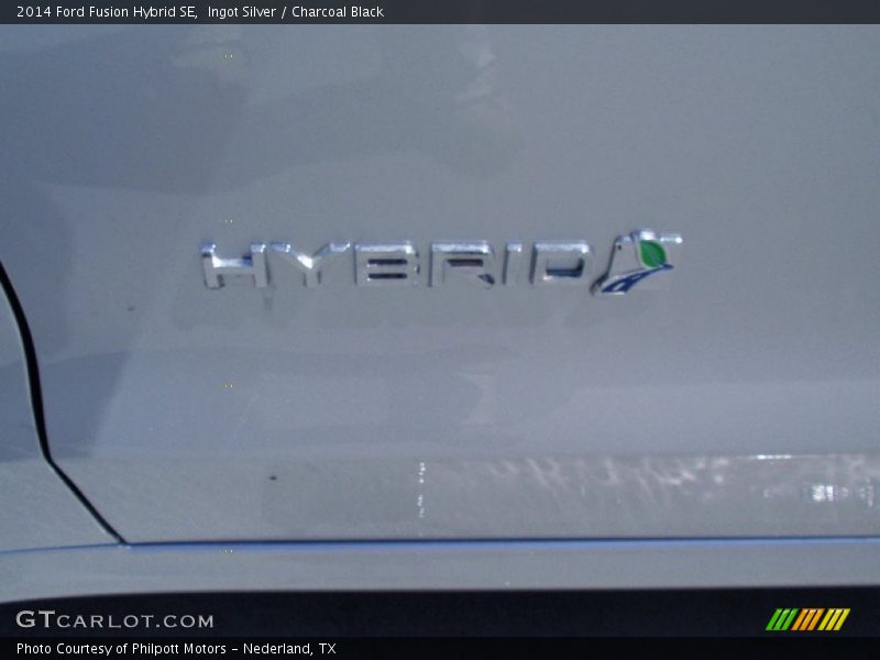 Ingot Silver / Charcoal Black 2014 Ford Fusion Hybrid SE