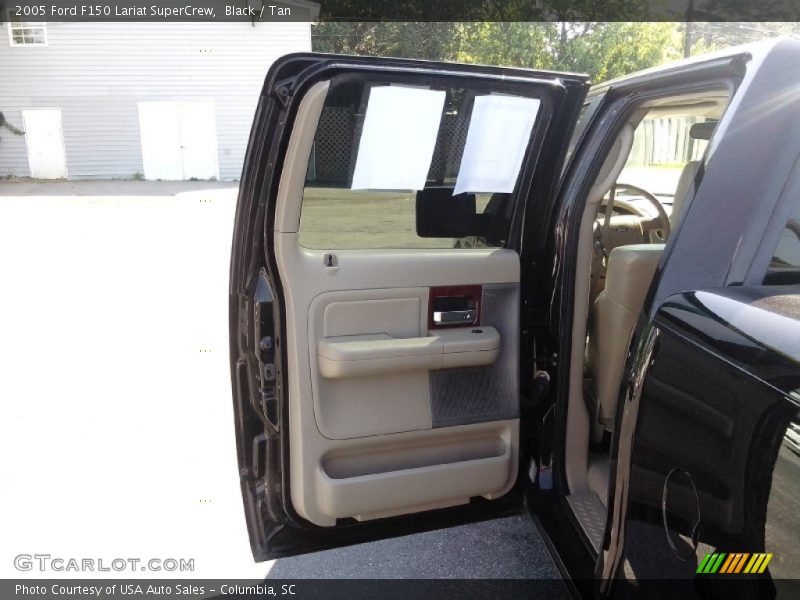 Black / Tan 2005 Ford F150 Lariat SuperCrew