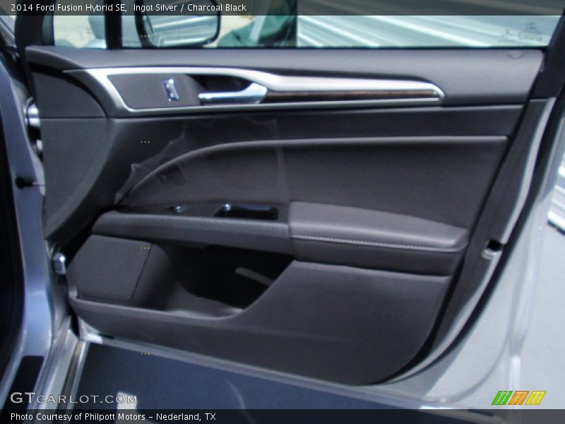 Ingot Silver / Charcoal Black 2014 Ford Fusion Hybrid SE