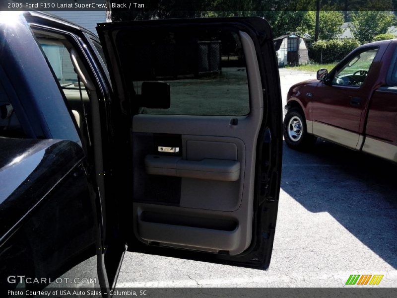 Black / Tan 2005 Ford F150 Lariat SuperCrew