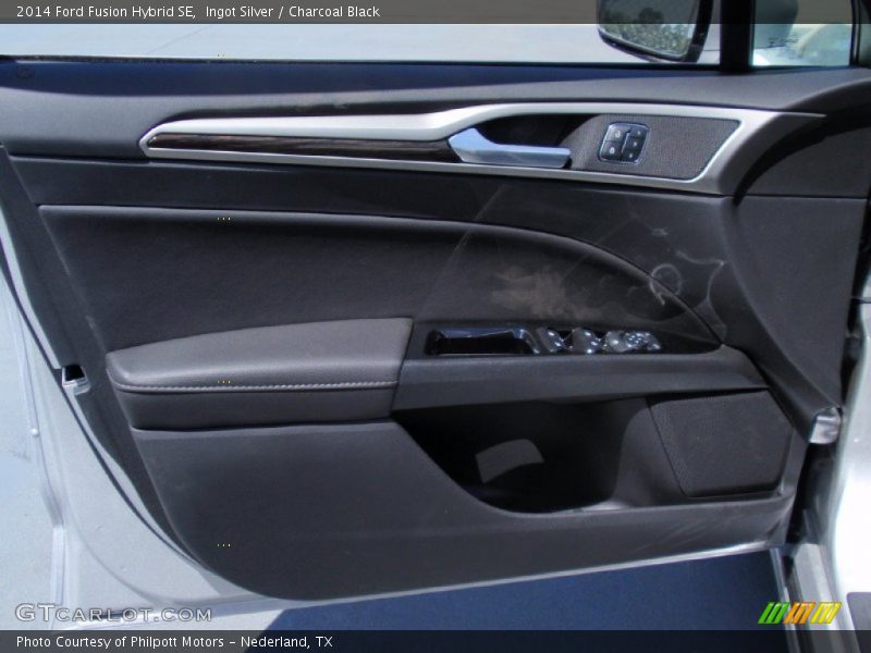 Ingot Silver / Charcoal Black 2014 Ford Fusion Hybrid SE