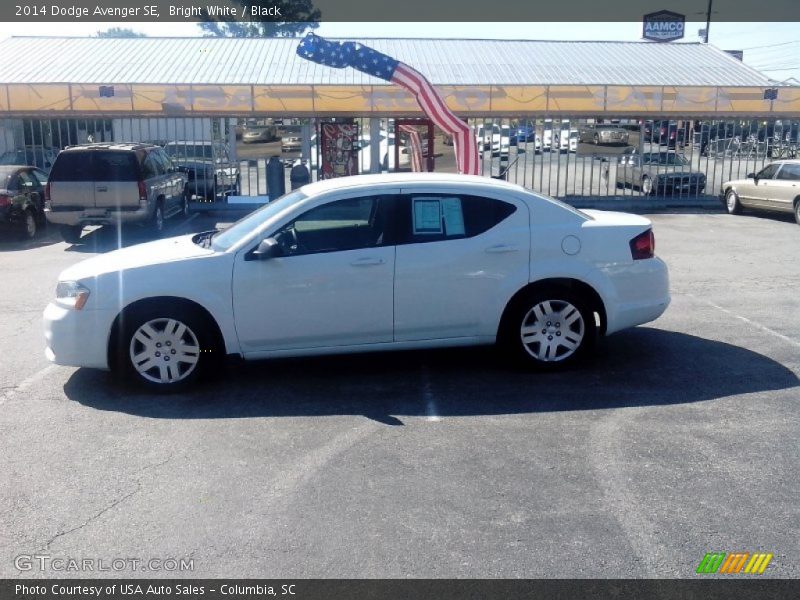 Bright White / Black 2014 Dodge Avenger SE