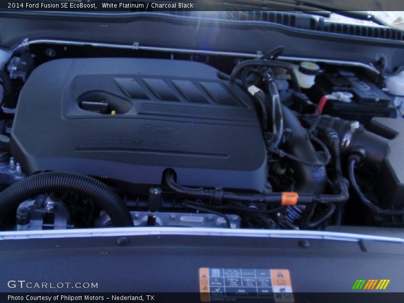 White Platinum / Charcoal Black 2014 Ford Fusion SE EcoBoost