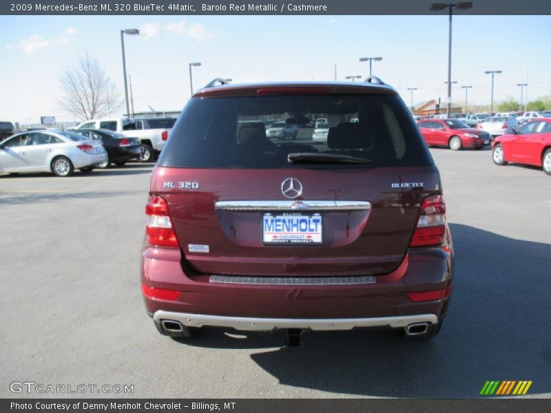 Barolo Red Metallic / Cashmere 2009 Mercedes-Benz ML 320 BlueTec 4Matic