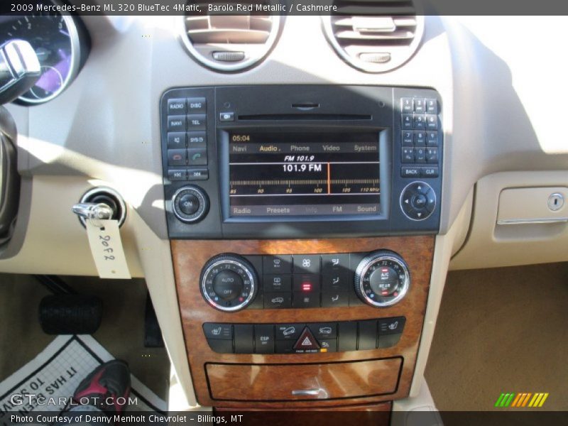 Barolo Red Metallic / Cashmere 2009 Mercedes-Benz ML 320 BlueTec 4Matic