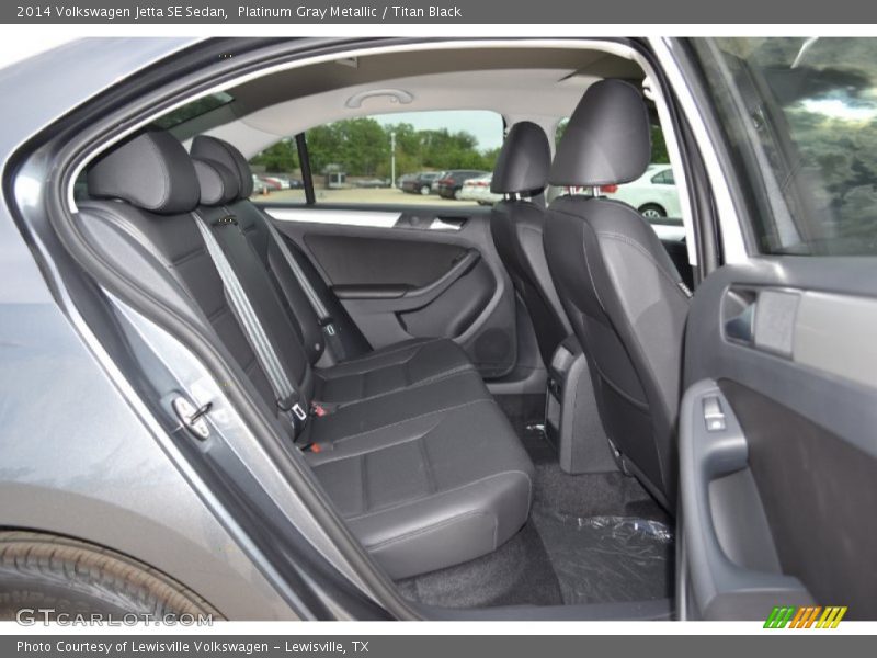 Platinum Gray Metallic / Titan Black 2014 Volkswagen Jetta SE Sedan