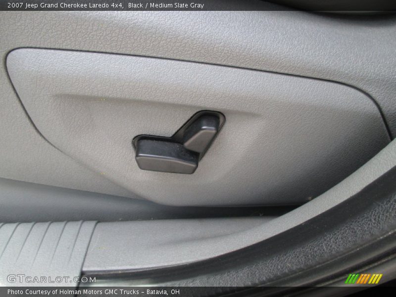Black / Medium Slate Gray 2007 Jeep Grand Cherokee Laredo 4x4