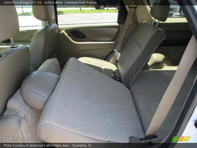 Oxford White / Medium/Dark Pebble 2004 Ford Escape XLT V6