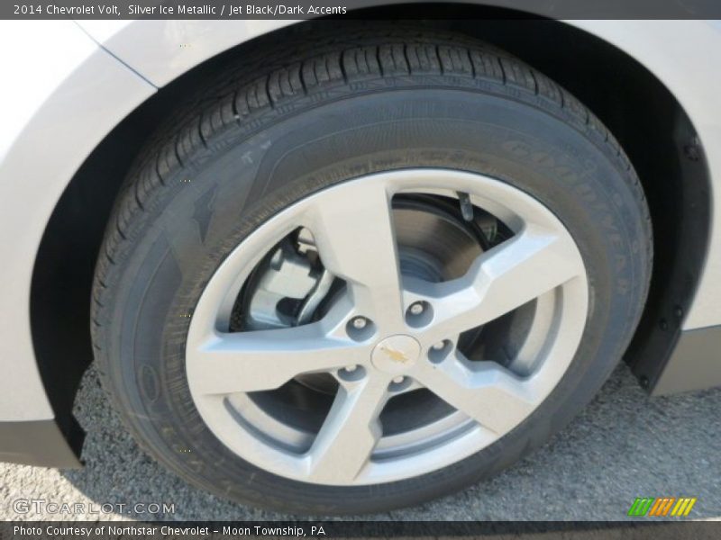 Silver Ice Metallic / Jet Black/Dark Accents 2014 Chevrolet Volt
