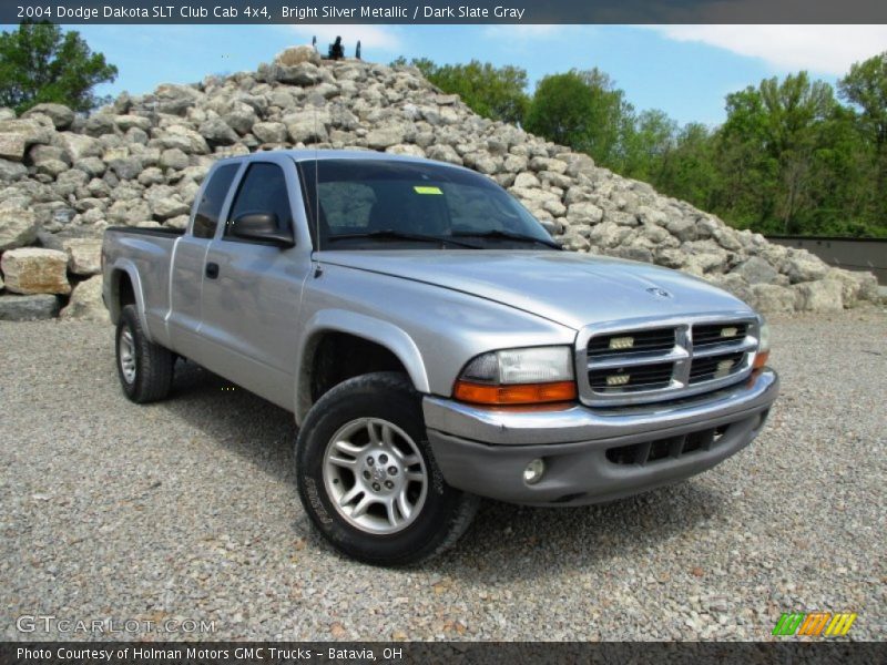 Bright Silver Metallic / Dark Slate Gray 2004 Dodge Dakota SLT Club Cab 4x4