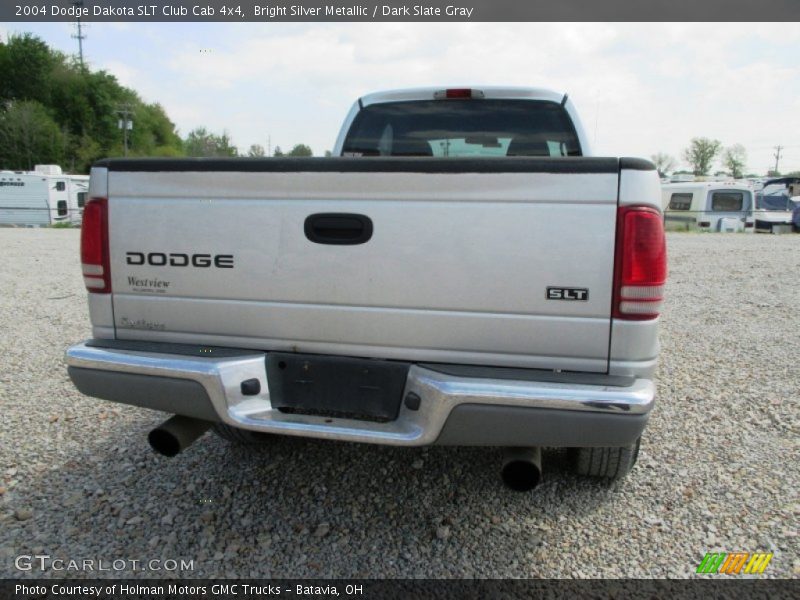 Bright Silver Metallic / Dark Slate Gray 2004 Dodge Dakota SLT Club Cab 4x4