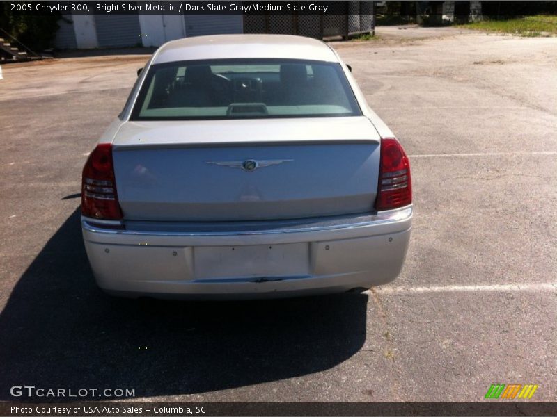 Bright Silver Metallic / Dark Slate Gray/Medium Slate Gray 2005 Chrysler 300