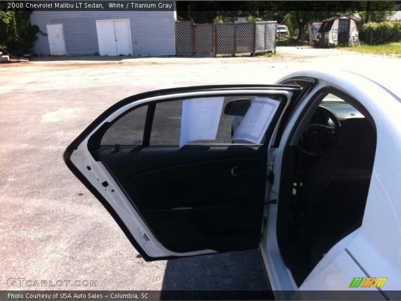 White / Titanium Gray 2008 Chevrolet Malibu LT Sedan
