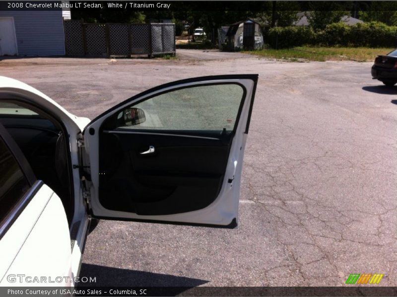 White / Titanium Gray 2008 Chevrolet Malibu LT Sedan
