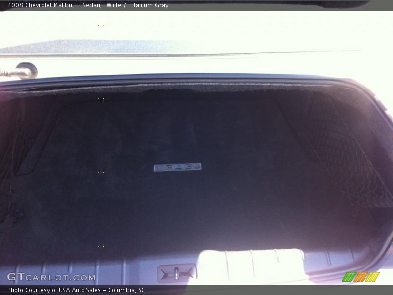 White / Titanium Gray 2008 Chevrolet Malibu LT Sedan