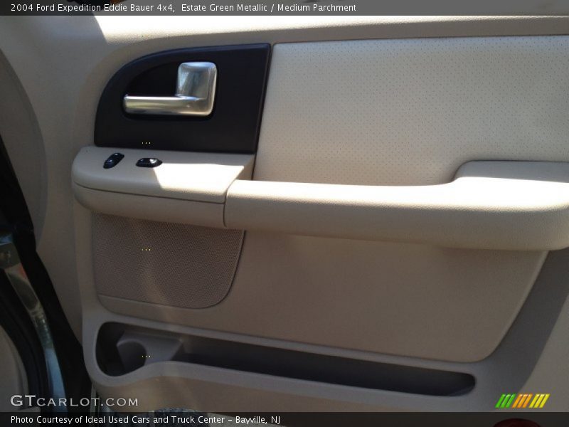 Estate Green Metallic / Medium Parchment 2004 Ford Expedition Eddie Bauer 4x4