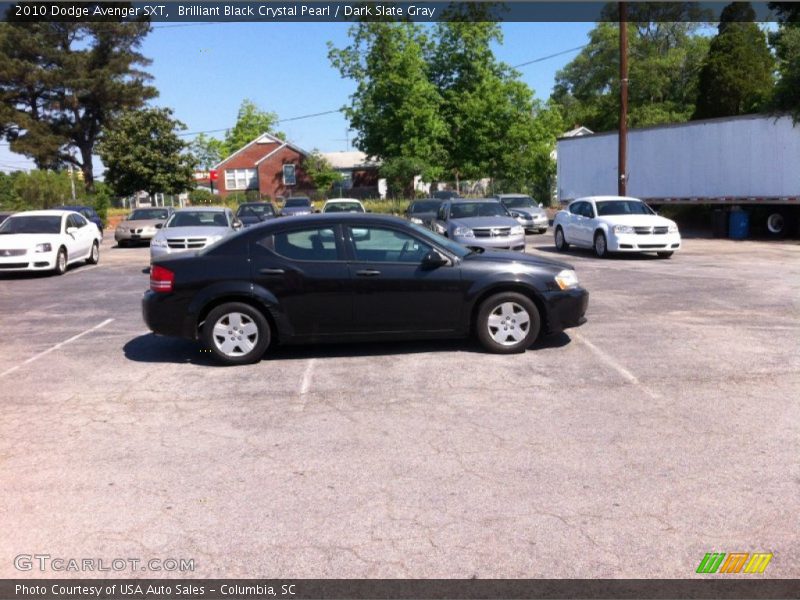 Brilliant Black Crystal Pearl / Dark Slate Gray 2010 Dodge Avenger SXT