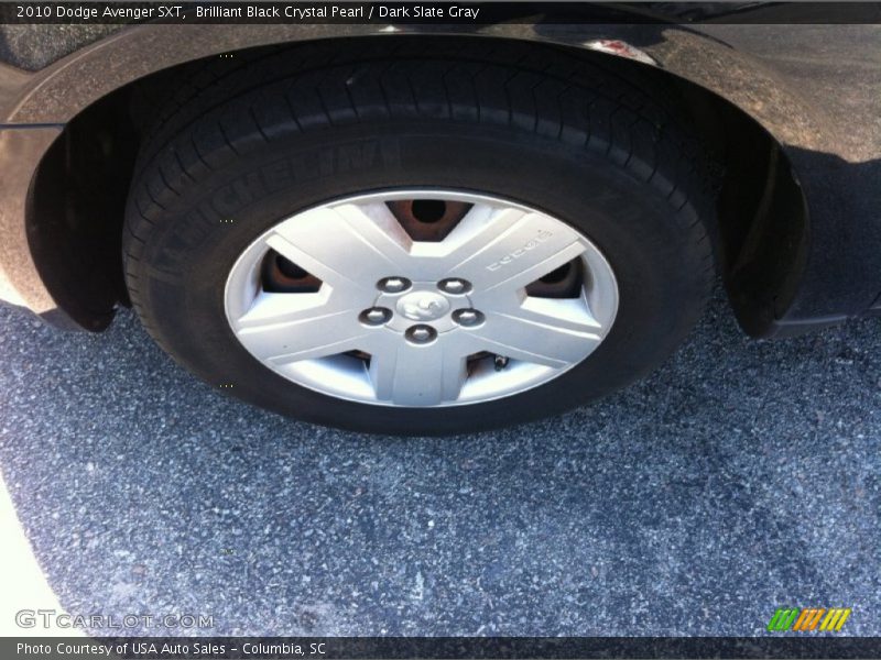 Brilliant Black Crystal Pearl / Dark Slate Gray 2010 Dodge Avenger SXT