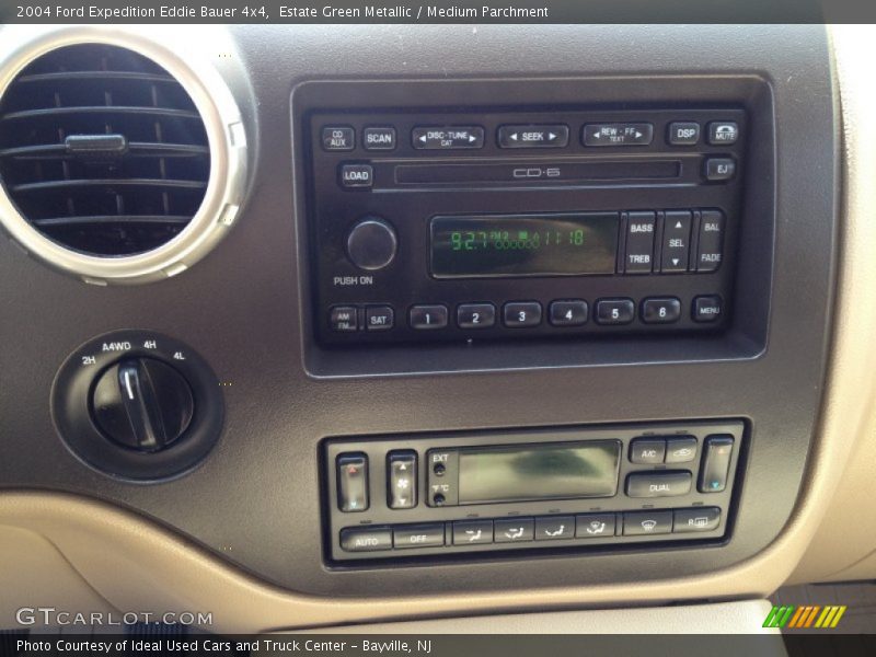 Estate Green Metallic / Medium Parchment 2004 Ford Expedition Eddie Bauer 4x4