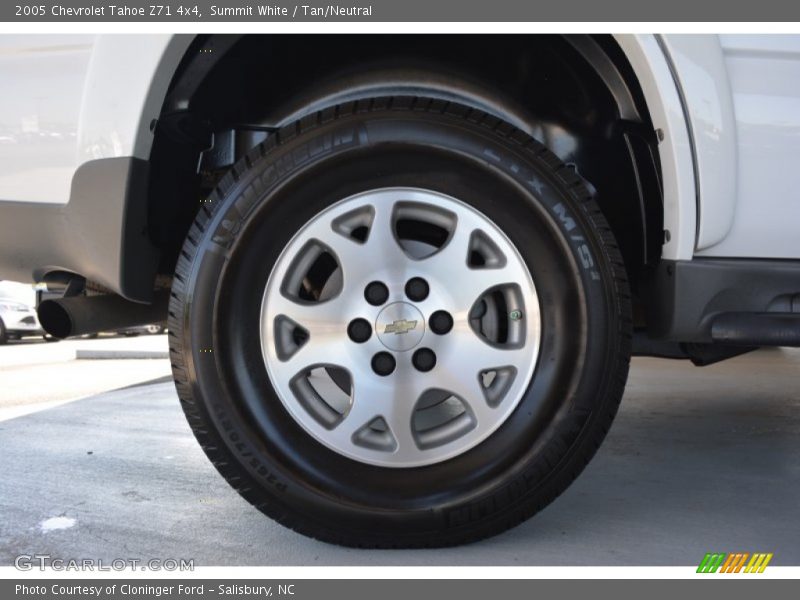 Summit White / Tan/Neutral 2005 Chevrolet Tahoe Z71 4x4