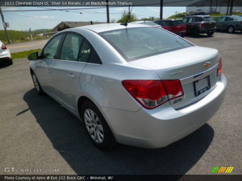 Silver Ice Metallic / Jet Black/Medium Titanium 2011 Chevrolet Cruze LS