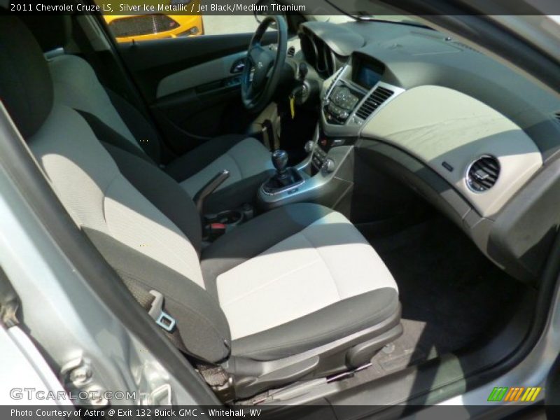 Silver Ice Metallic / Jet Black/Medium Titanium 2011 Chevrolet Cruze LS