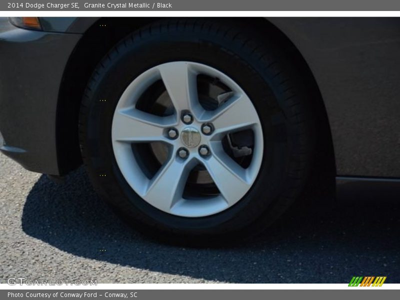 Granite Crystal Metallic / Black 2014 Dodge Charger SE