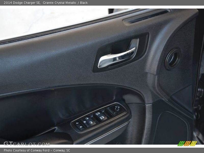 Granite Crystal Metallic / Black 2014 Dodge Charger SE