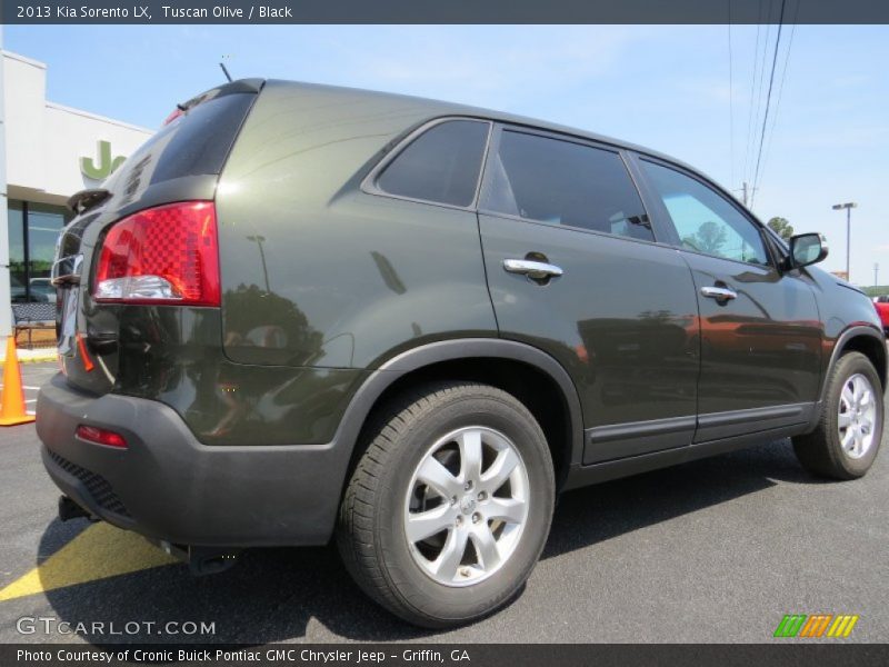 Tuscan Olive / Black 2013 Kia Sorento LX