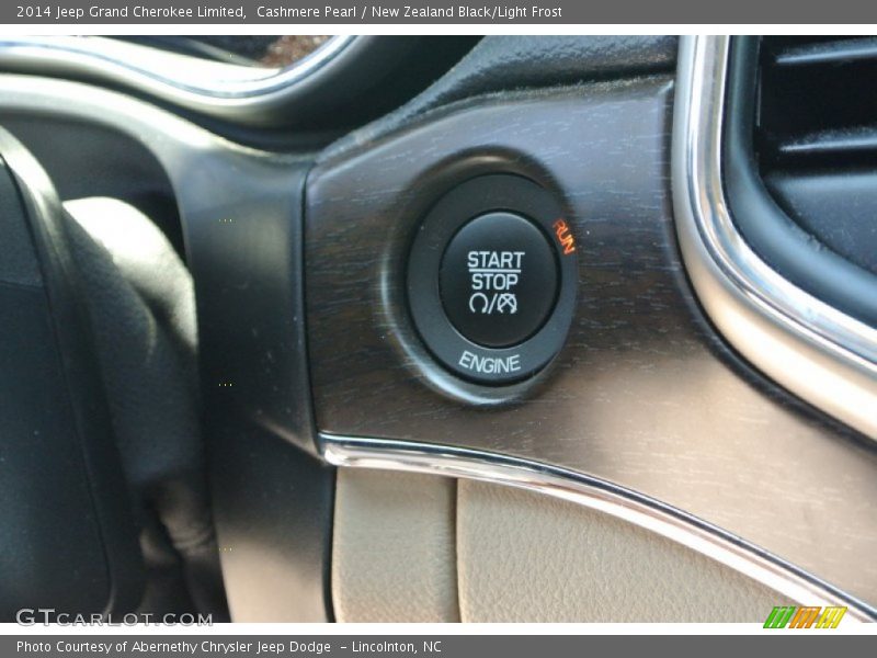 Cashmere Pearl / New Zealand Black/Light Frost 2014 Jeep Grand Cherokee Limited