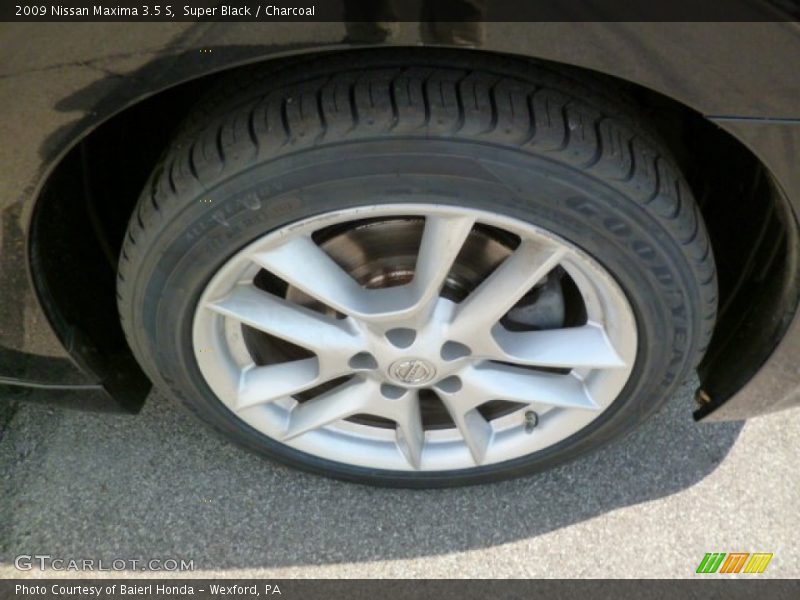 Super Black / Charcoal 2009 Nissan Maxima 3.5 S