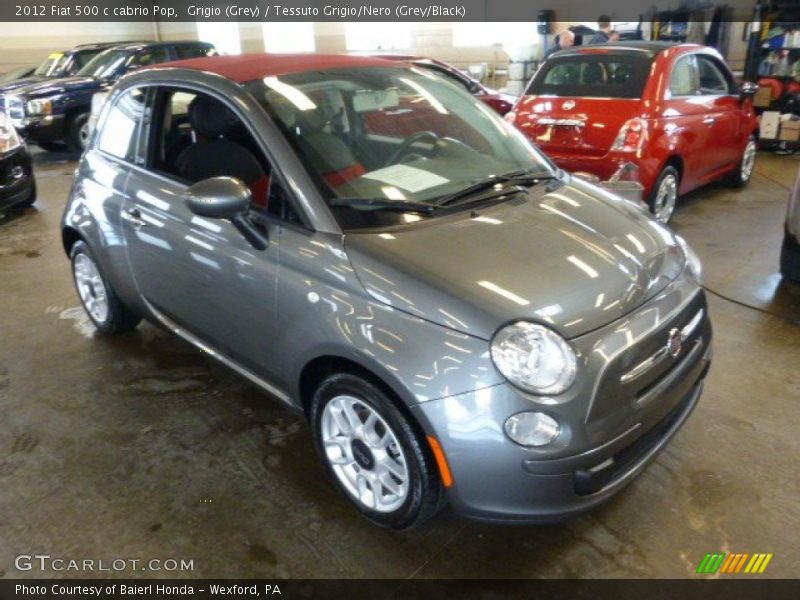 Grigio (Grey) / Tessuto Grigio/Nero (Grey/Black) 2012 Fiat 500 c cabrio Pop