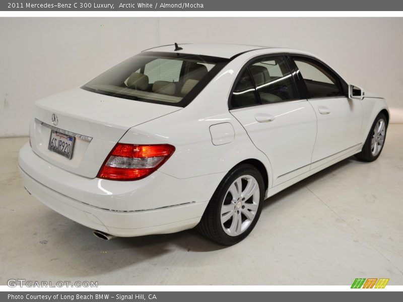 Arctic White / Almond/Mocha 2011 Mercedes-Benz C 300 Luxury