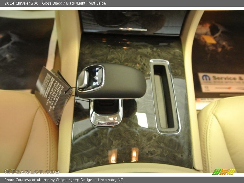 Gloss Black / Black/Light Frost Beige 2014 Chrysler 300