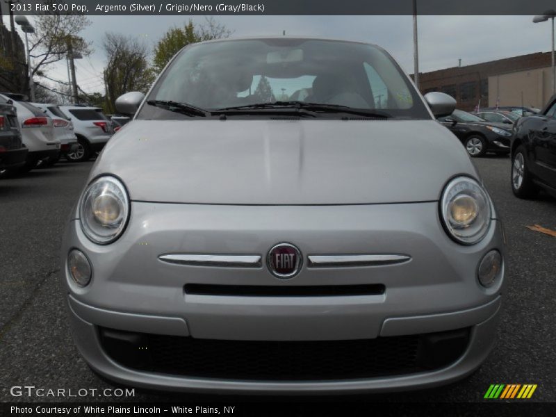 Argento (Silver) / Grigio/Nero (Gray/Black) 2013 Fiat 500 Pop