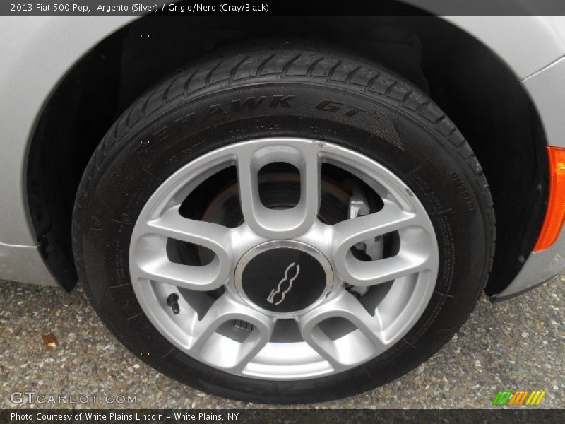 Argento (Silver) / Grigio/Nero (Gray/Black) 2013 Fiat 500 Pop