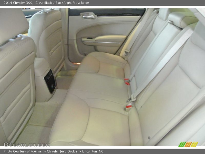 Gloss Black / Black/Light Frost Beige 2014 Chrysler 300