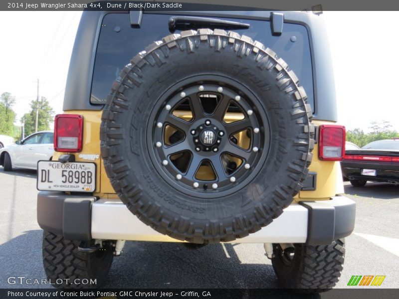 Dune / Black/Dark Saddle 2014 Jeep Wrangler Sahara 4x4