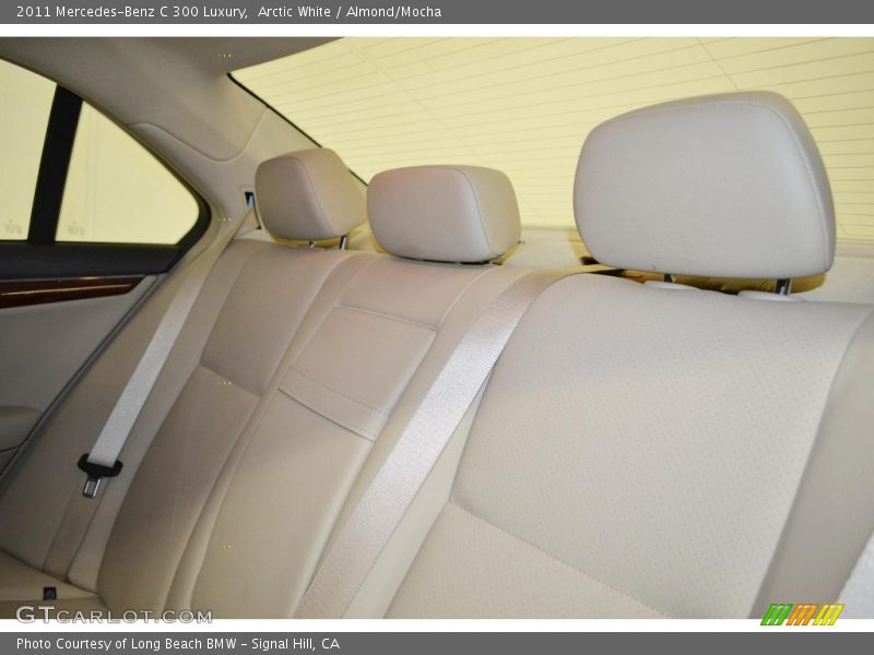 Arctic White / Almond/Mocha 2011 Mercedes-Benz C 300 Luxury