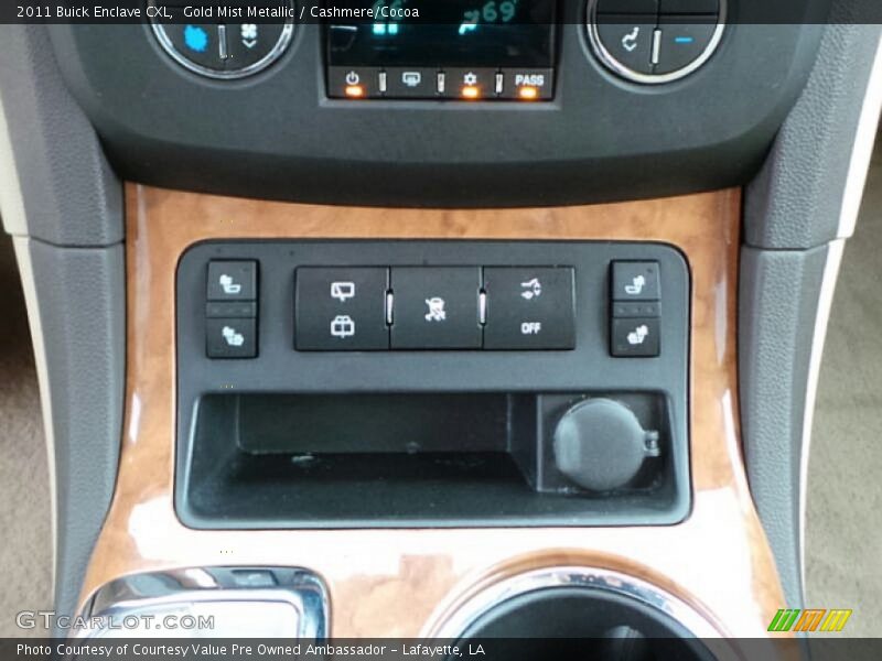 Gold Mist Metallic / Cashmere/Cocoa 2011 Buick Enclave CXL