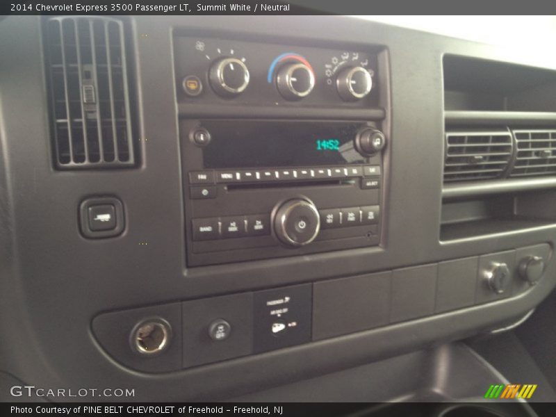 Summit White / Neutral 2014 Chevrolet Express 3500 Passenger LT