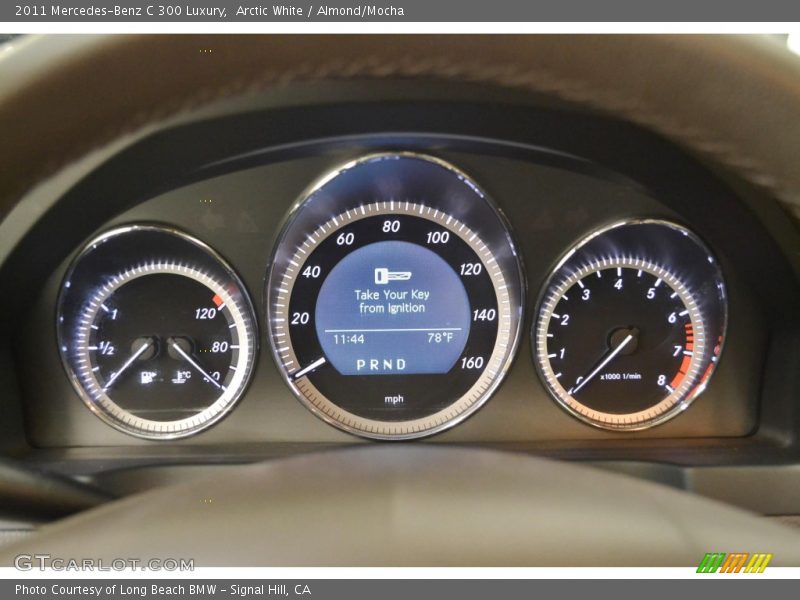 Arctic White / Almond/Mocha 2011 Mercedes-Benz C 300 Luxury