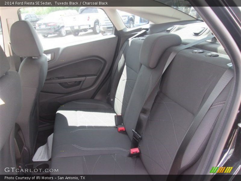 Tuxedo Black / Charcoal Black 2014 Ford Fiesta SE Sedan