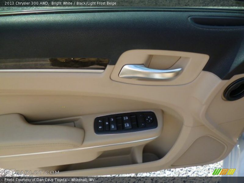 Bright White / Black/Light Frost Beige 2013 Chrysler 300 AWD