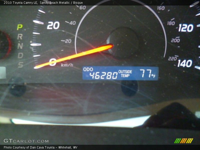 Sandy Beach Metallic / Bisque 2010 Toyota Camry LE